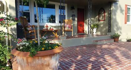 Flagler House short walk to Historic District