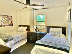 2 bedrooms, iron/ironing board, WiFi, bed sheets - Mountain Paradise - The Ideal Getaway at Stowe (Stowe)