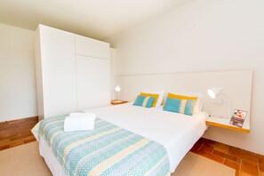 2 Schlafzimmer, Bügeleisen/Bügelbrett, Internetzugang, Bettwäsche