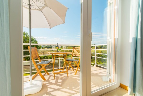 Interior - Cabanas Gardens - 1 Bedroom Apartment with pool (Cabanas de Tavira)