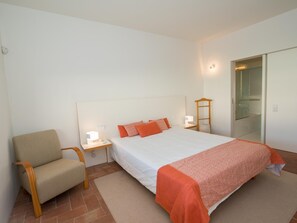 2 Schlafzimmer, Bügeleisen/Bügelbrett, Internetzugang, Bettwäsche