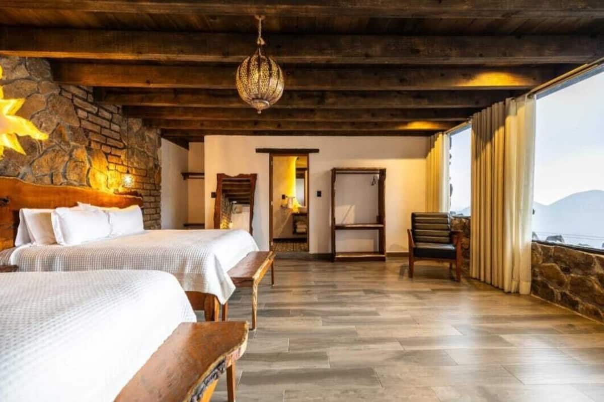 1 bedroom, in-room safe, free WiFi, bed sheets