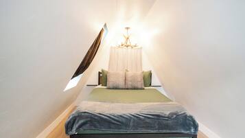 1 chambre, fer et planche Ă repasser, Wi-Fi, draps fournis