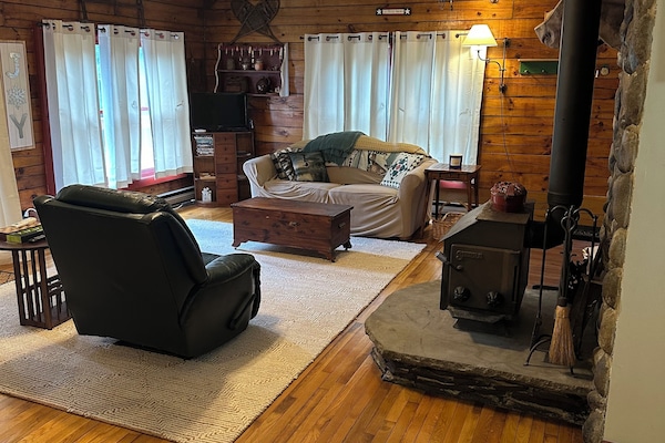 Smart-tv, een dvd-speler en een filmbibliotheek