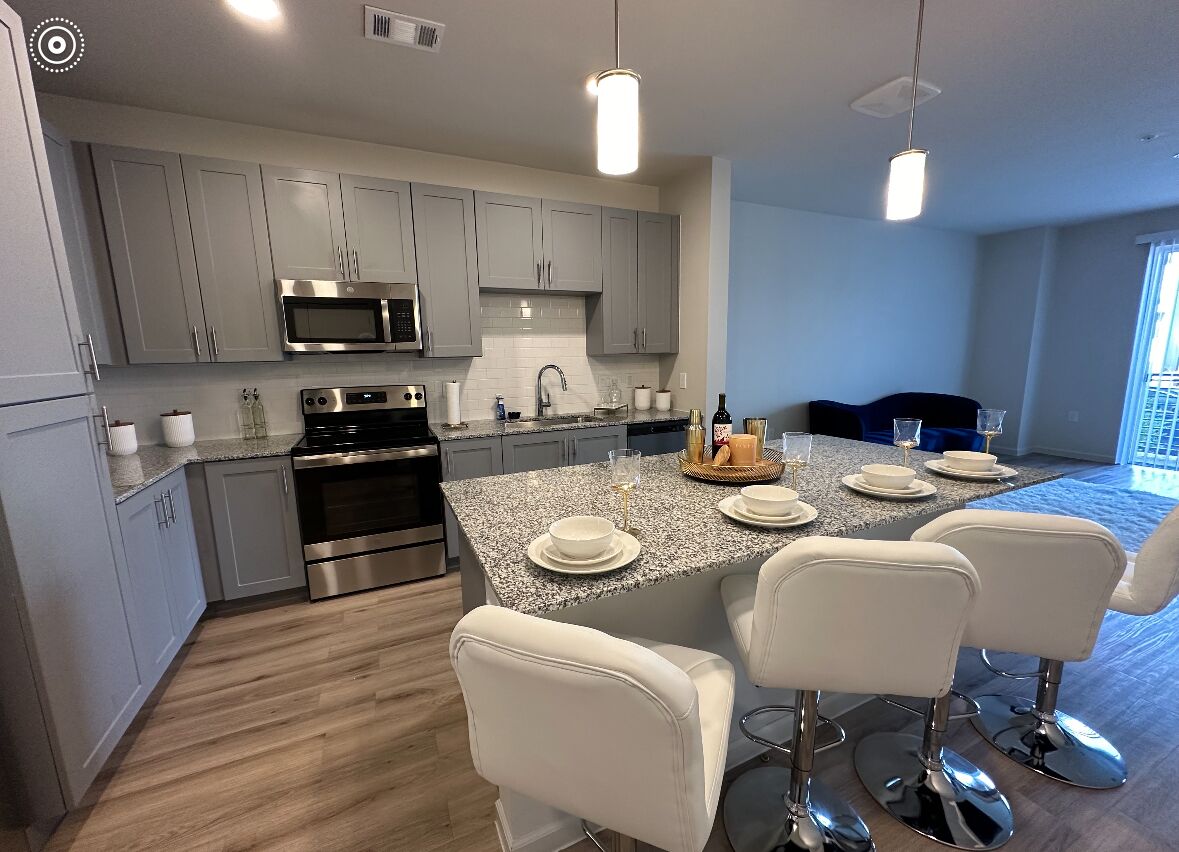 Cozy apartment in lovely Plano with AC, fitness room, WiFi