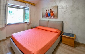 مكواة/لوح كي وسرير سفر وواي فاي مجانًا