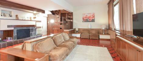 Fireplace, table tennis