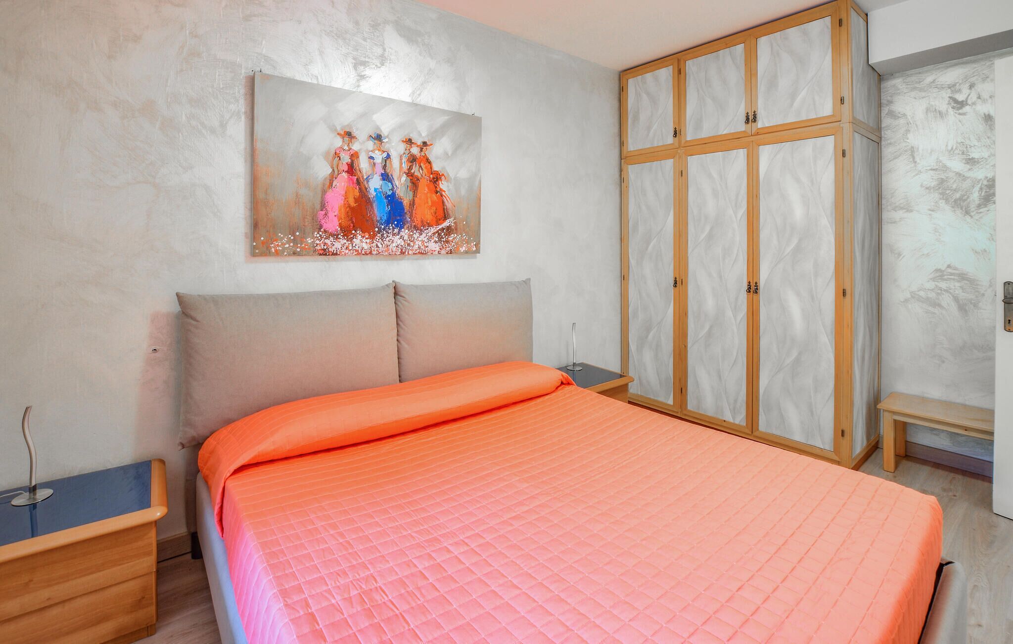 Fer et planche à repasser, lit parapluie, Wi-Fi gratuit