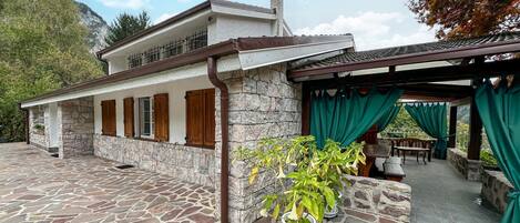 Restauration extérieure