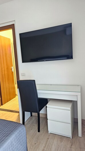 Desk, iron/ironing board, free WiFi