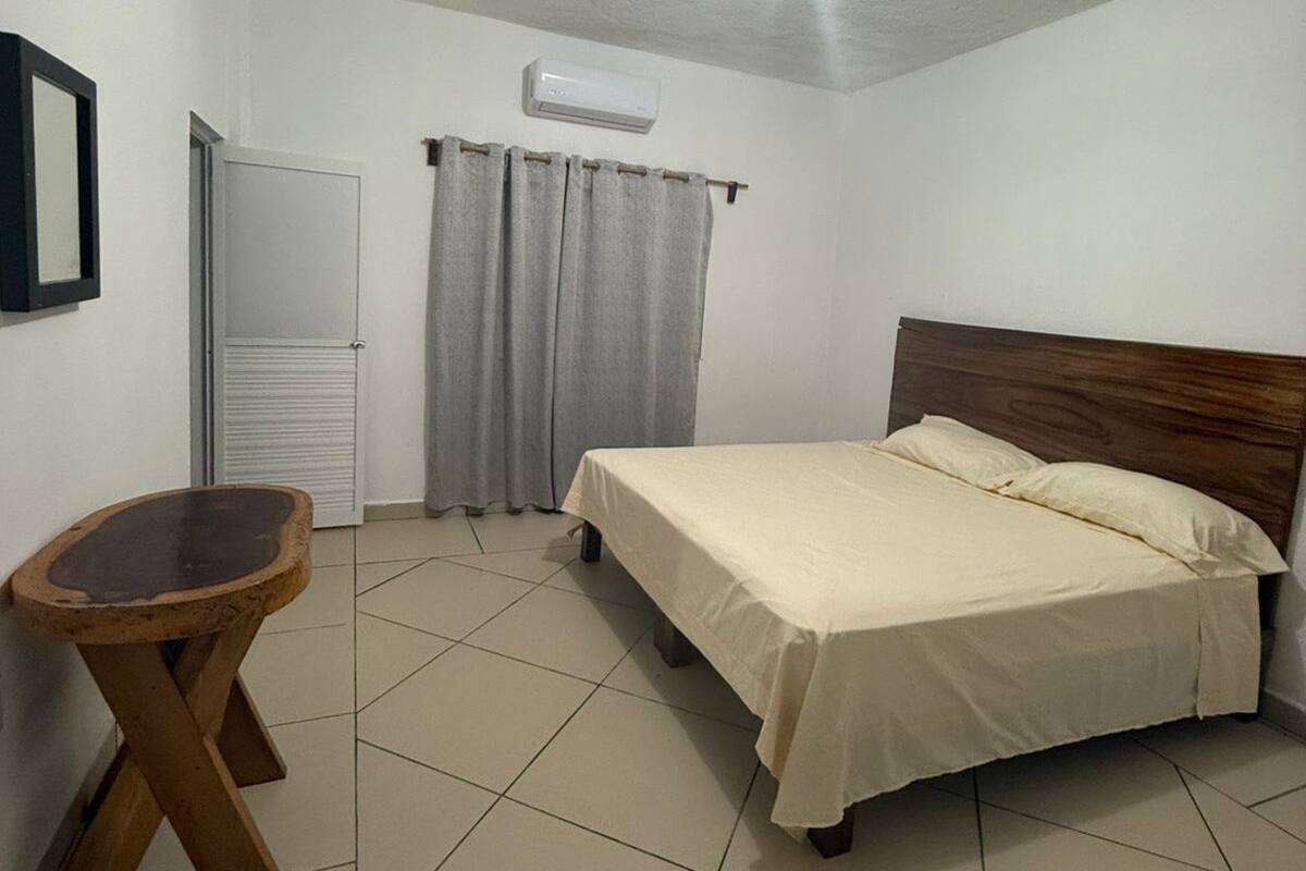 Comfort Room, Pool View | WiFi (free)