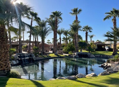 Cozy Casita in enjoyable Coachella with AC, fitness room, WiFi, Peacefulness…