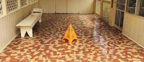 Enceinte de lâhĂ©bergement