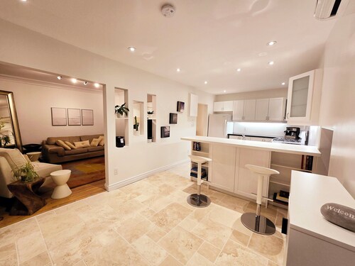 Midtown Toronto Apartment