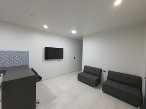 Apartment, 3 Bedrooms, Smoking | Living room - Departamento 11 Personas, Céntrico a 3 min de Paseo Durango (Durango)