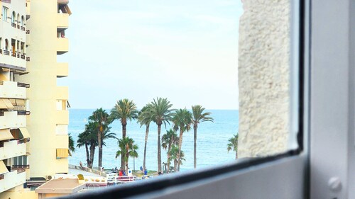 Lujosos Apartamentos Royal Oropesa en Primera Línea de mar