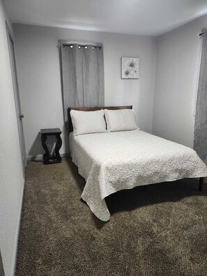 4 Schlafzimmer, Bügeleisen/Bügelbrett, WLAN, Bettwäsche