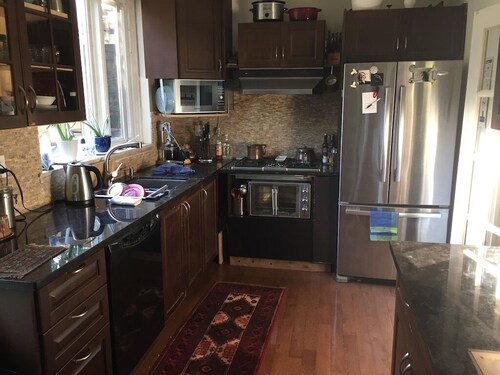 Quiet room in quiet neighbourhood