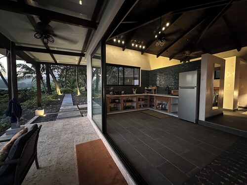 Casa Concha at Luna Negra - private luxurious oceanfront paradise home 