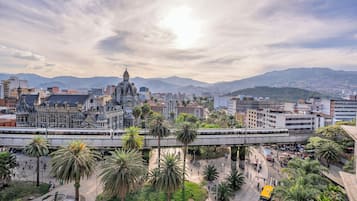 Vista de la ciutat des de l'allotjament
