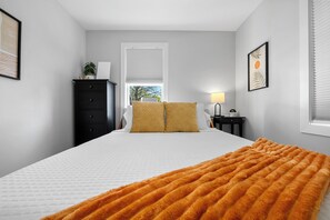 4 dormitorios, tabla de planchar con plancha, wifi gratis y ropa de cama