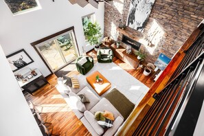 TV, fireplace, video games, stereo - Gorgeous Mountain Retreat, Private Hot Tub, Common Pool, Amenities Galore! (Kamas)