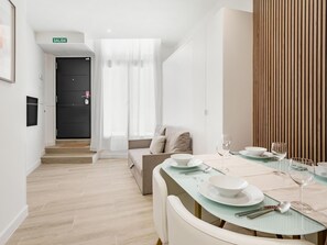 Interior - Charming Madrid Castilla III - Studio for 4 people (Madrid)