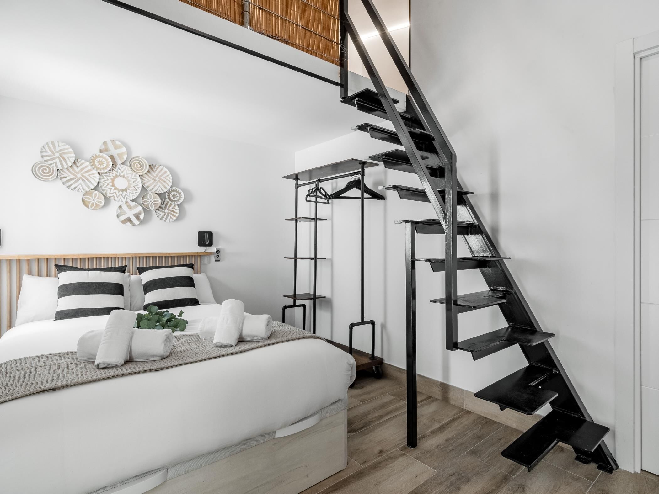 2 chambres, fer et planche à repasser, accès Internet, draps fournis