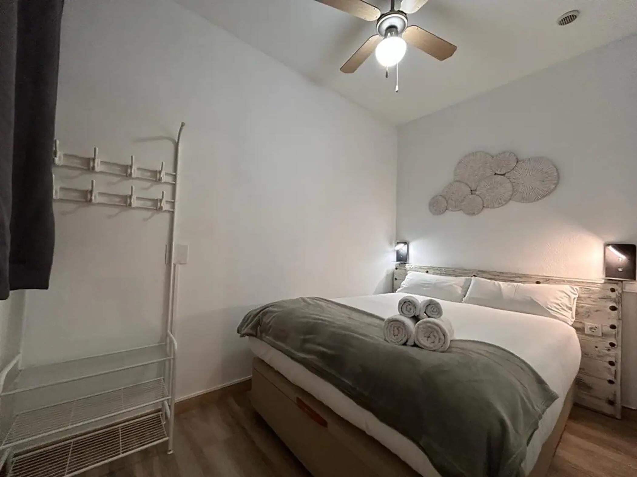 1 bedroom, iron/ironing board, Internet, bed sheets