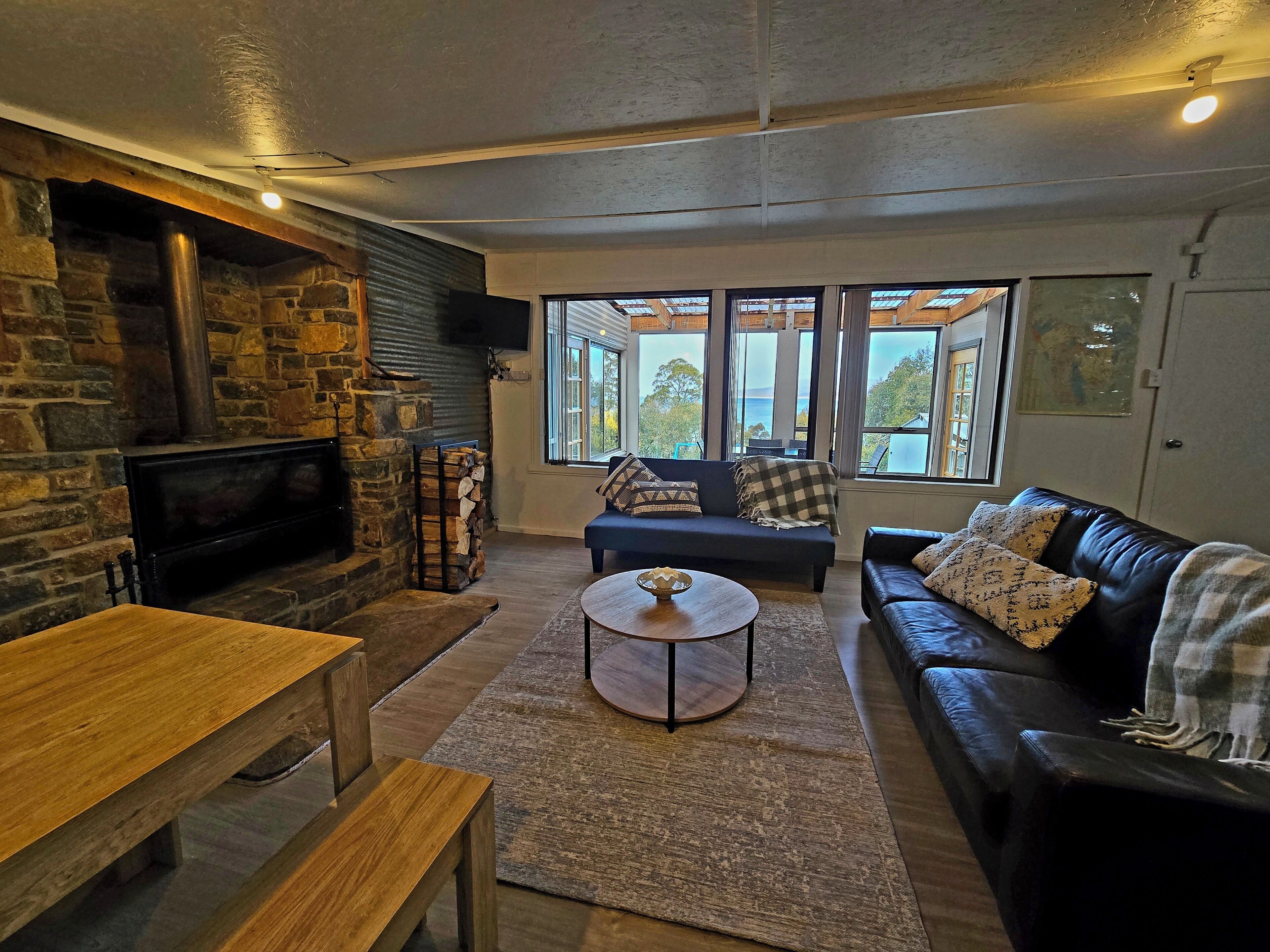 Smart TV, fireplace, books