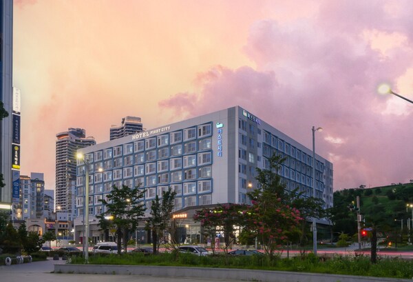 Firstcity Hotel Yeosu - Yeosu-si