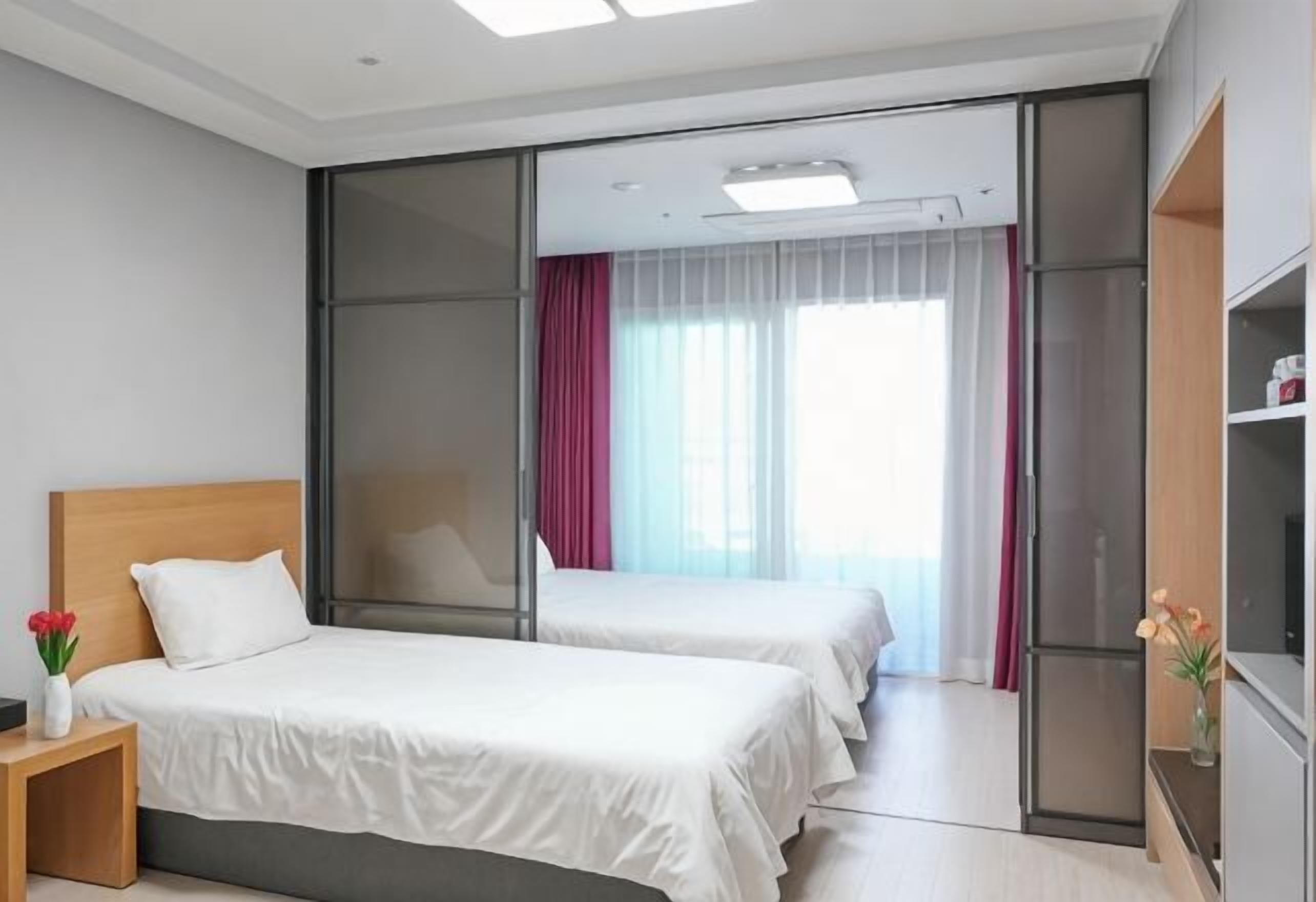 Individually decorated, individually furnished, free WiFi, bed sheets