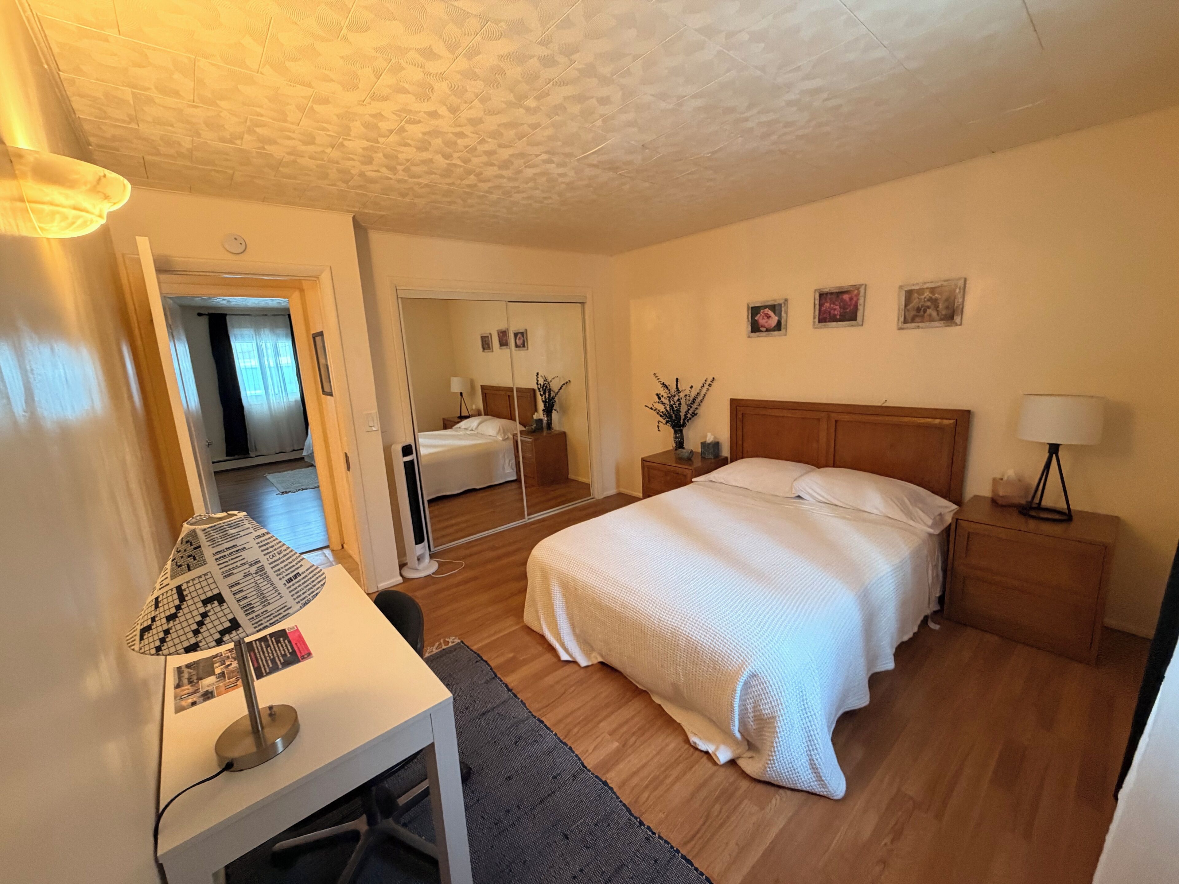 2 bedrooms, desk, free WiFi, bed sheets