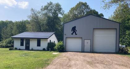 Squatch Mountain is a 2-bedroom Cabin for all your "UPNORTH" Fun! Dog Friendly