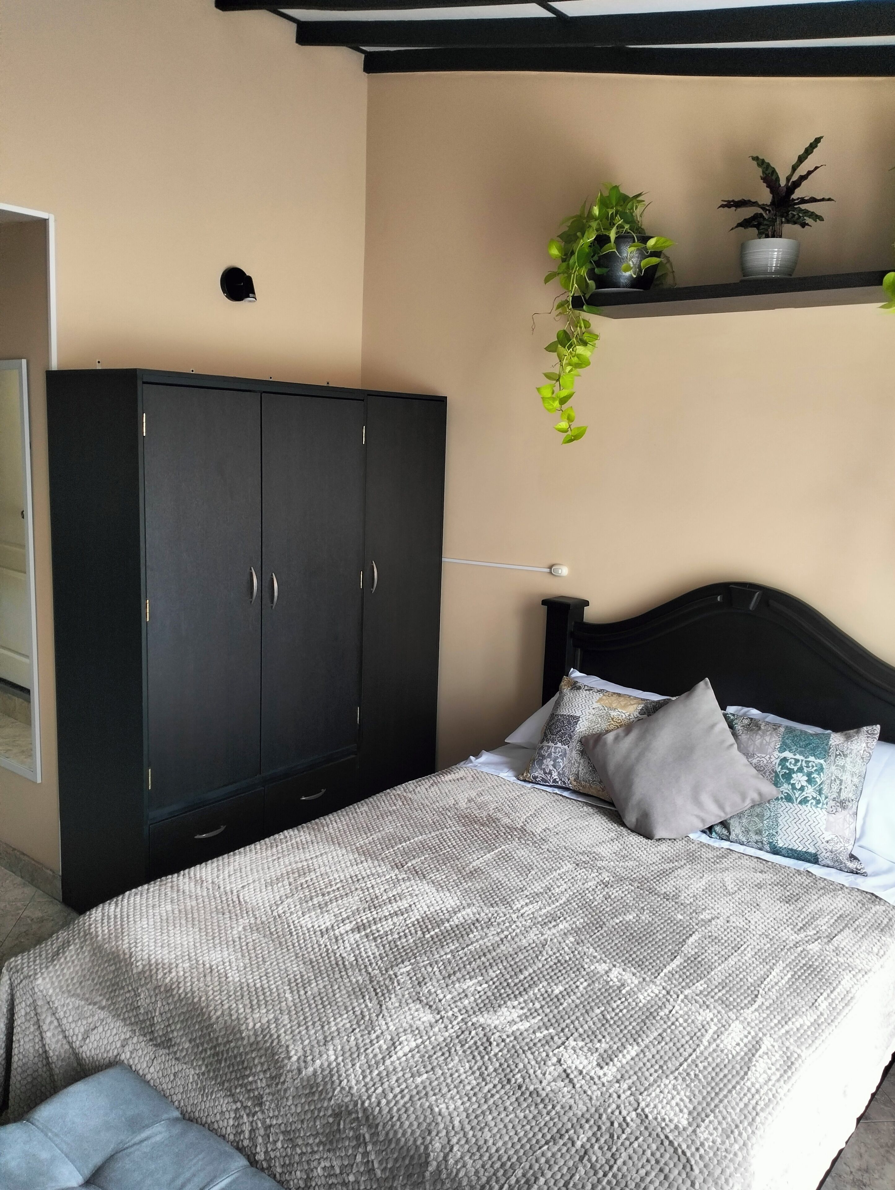 1 Schlafzimmer, Bügeleisen/Bügelbrett, kostenloses WLAN, Bettwäsche