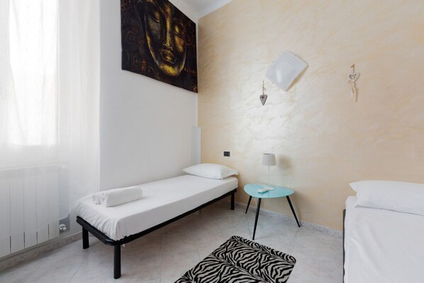 2 chambres, fer et planche à repasser, Wi-Fi, literie fournie