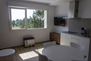 Fridge, microwave, toaster