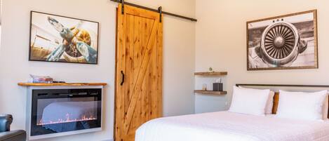 2 Schlafzimmer, Schreibtisch, Bügeleisen/Bügelbrett, kostenloses WLAN