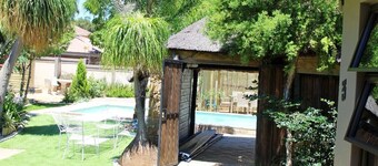 3 bedroom pool house in the heart of polokwane 