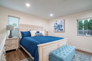 3 bedrooms, desk, iron/ironing board, WiFi