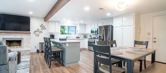 3-bedroom vacation home 16 minutes from LEGOLAND® California