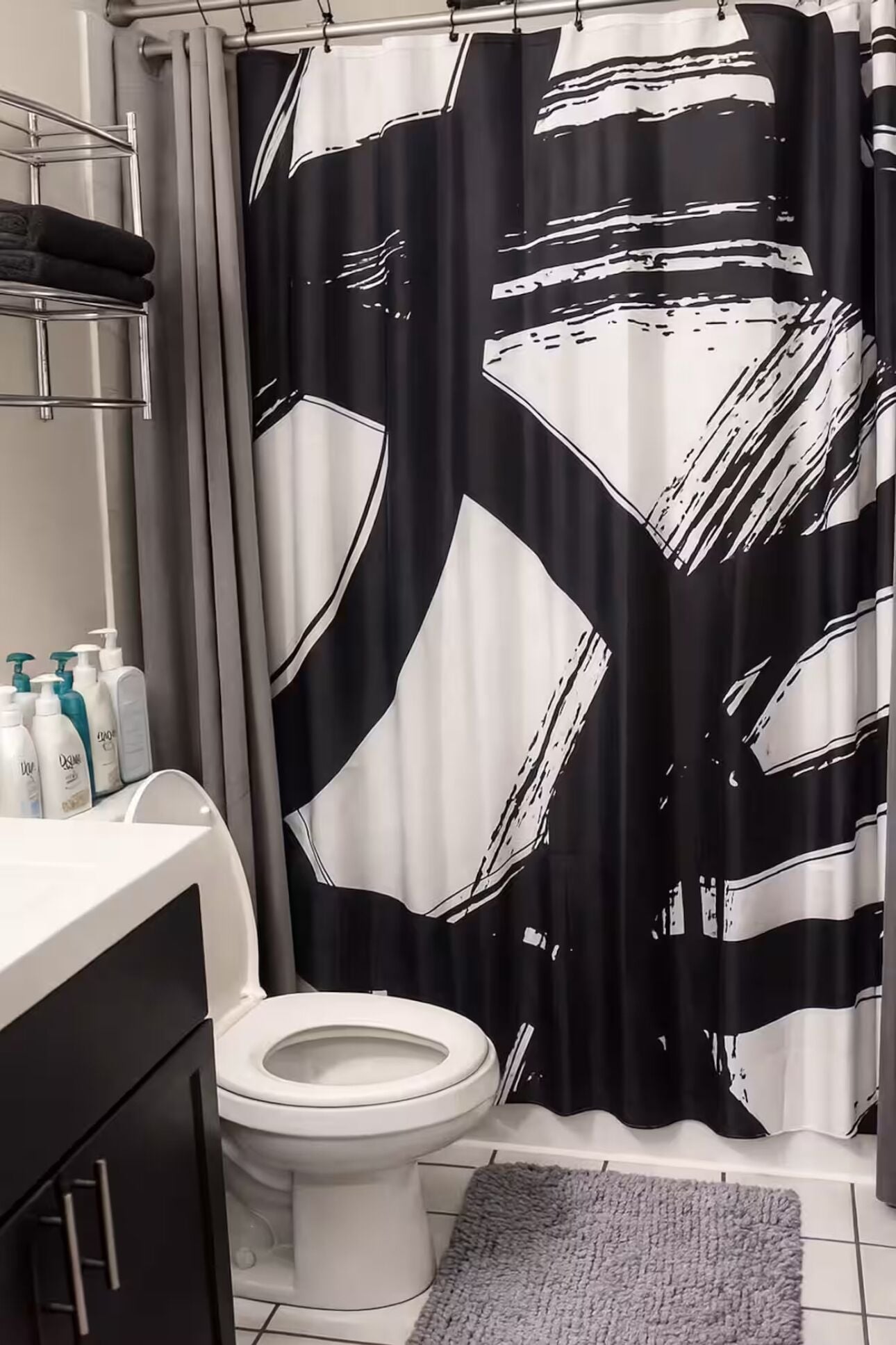 ヘアドライヤー、タオル、石鹸、シャンプー