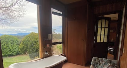 Cherry Haven farmhouse overlooking Yarra Valley