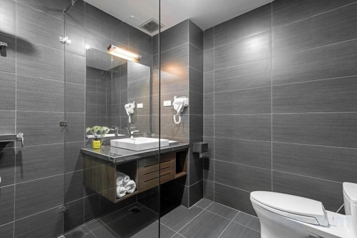 Baño | Ducha, artículos de higiene personal de diseño y secador de pelo