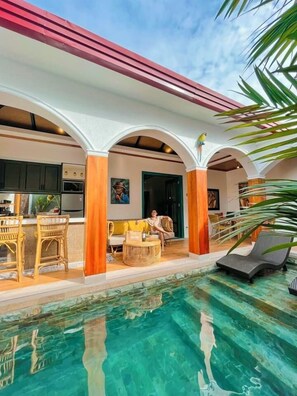 Luxury-Bungalow | Terrasse/Patio