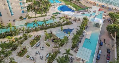 Beachfront Paradise at Armandos Le Club