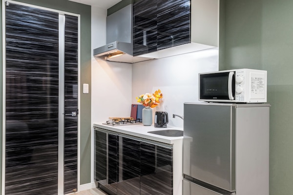 Comfort vierpersoonskamer | Privékitchenette | Een waterkoker