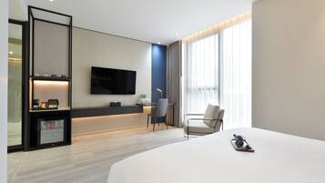 Quarto luxo, 1 cama King | Vista do quarto
