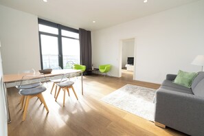 Lägenhet Panoramic | Strykjärn/strykbräda, gratis wi-fi och sängkläder