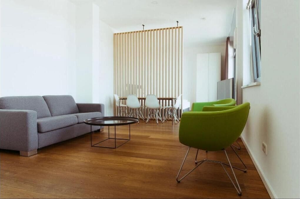 小型套房 | 熨斗/熨板、免费 WiFi、床单